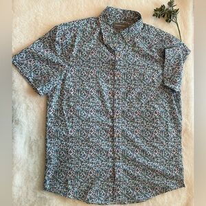 Southern Shirt | NWOT - Birds of Paradise - Short Sleeve Button Down - Size M